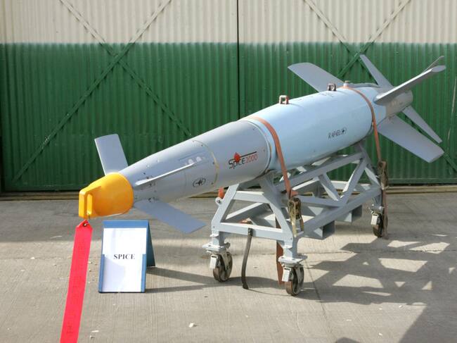 Una bomba Mk 84 de la fuerza aérea de Israel que fue entregada por Estados Unidos