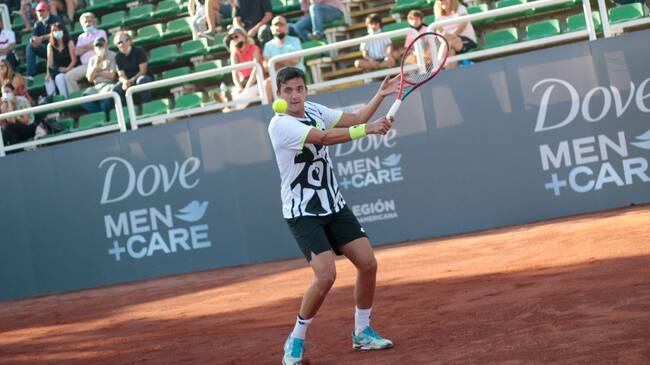 Tomás Barrios derrotó a Gonzalo Lama para meterse en semifinales del Challenger de Salvador de Bahía