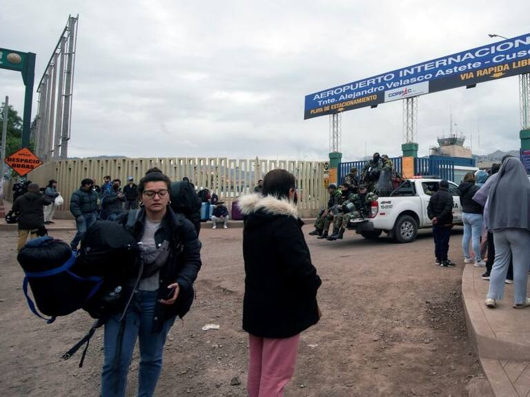 Gobierno organiza vuelo chárter de Cusco a Lima para chilenos varados por crisis social y política en Perú