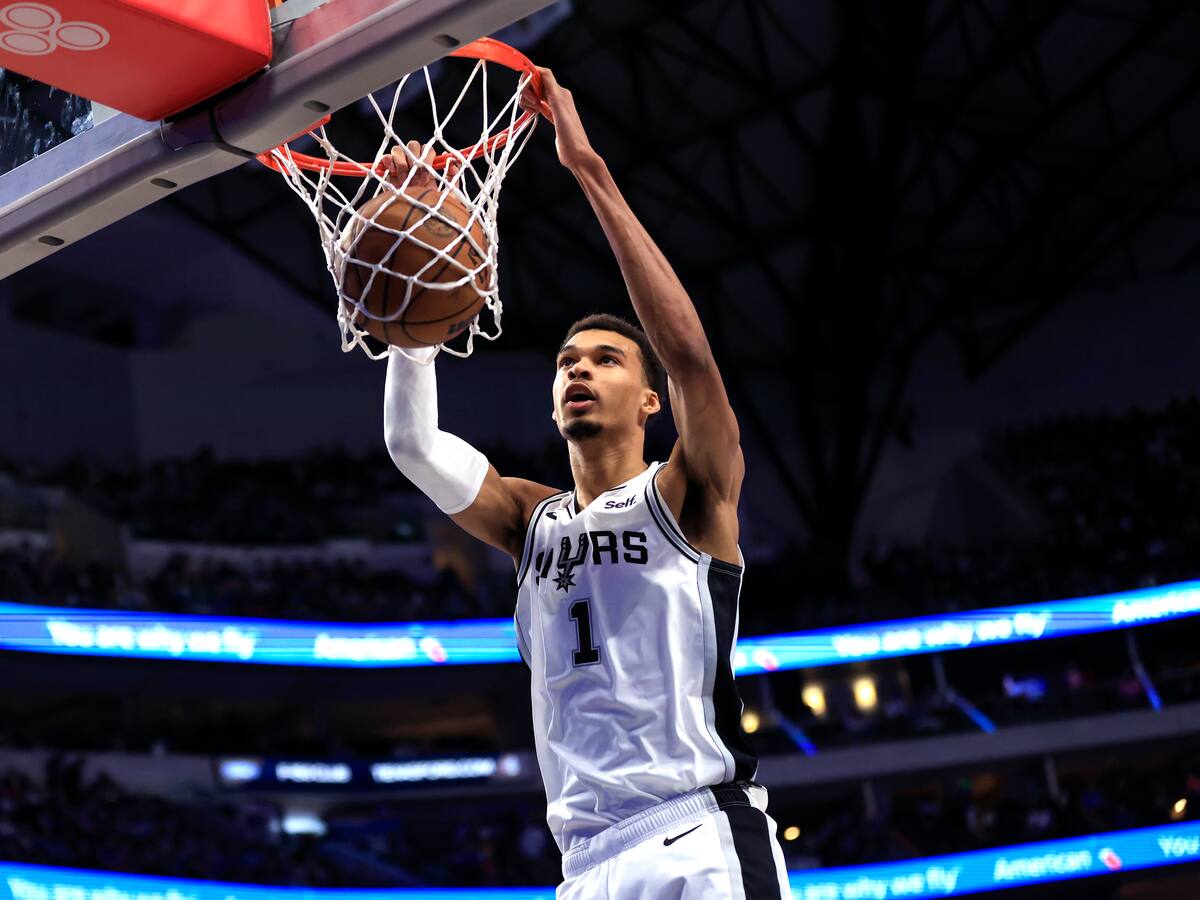 Víctor Wembanyama alcanzó una importante marca y comienza a escribir su historia en la NBA a lo grande