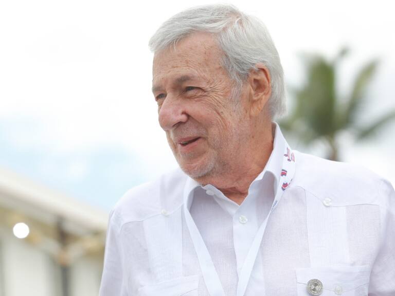 Canciller van Klaveren sostiene conversación telefónica con ministro de Asuntos Exteriores de Ucrania