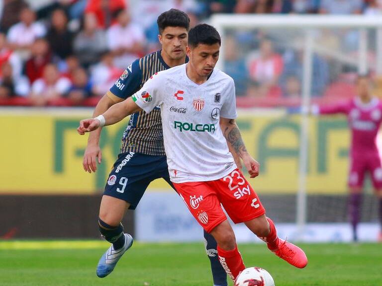 El golazo de Claudio Baeza en la derrota del Necaxa por la Liga MX