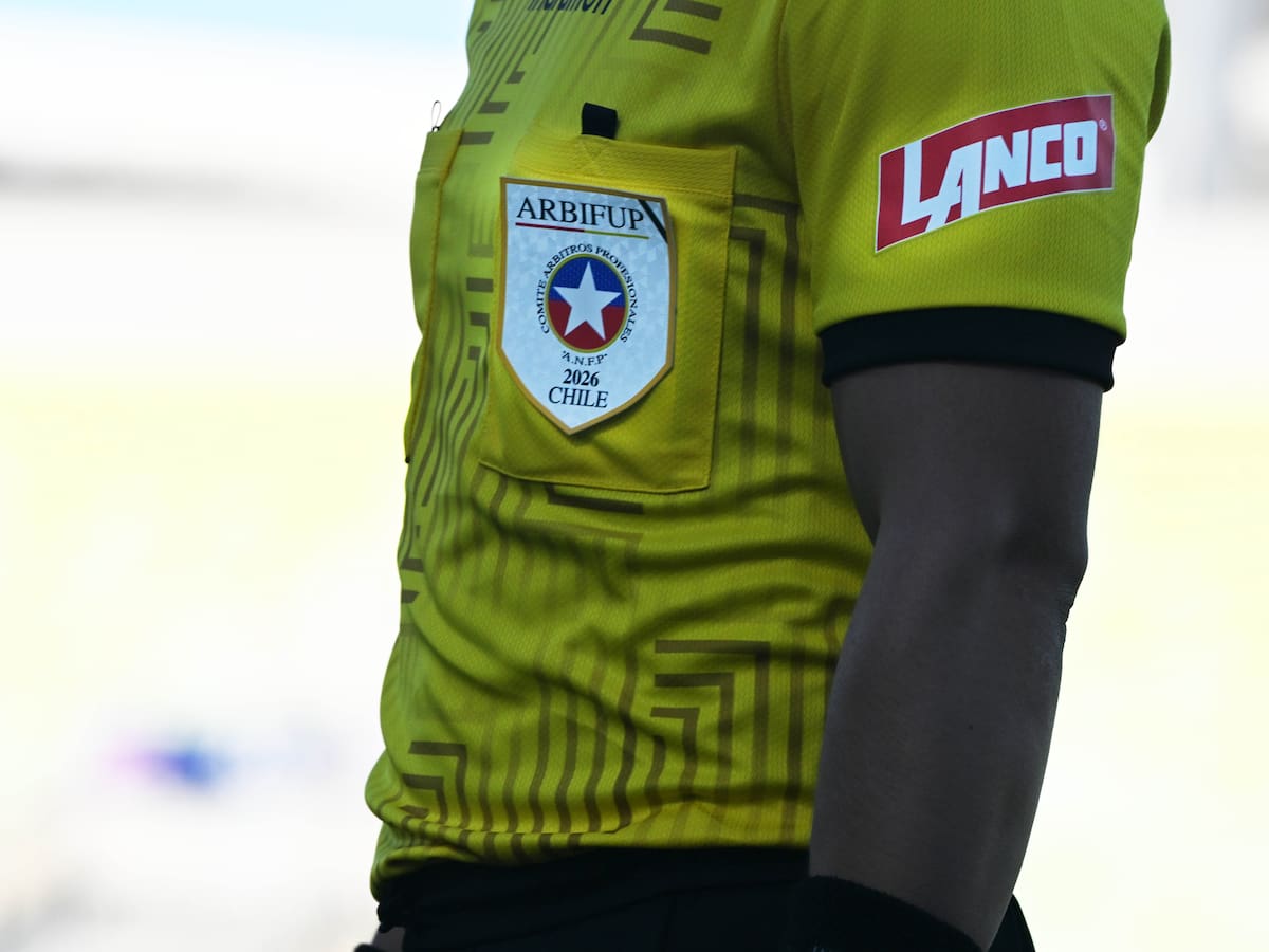 ¿Habrá minuto de hidratación o cámaras corporales en el fútbol chileno? Roberto Tobar actualiza el reglamento