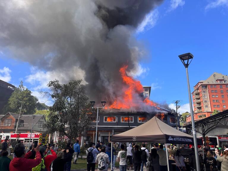Incendio en el centro de Puerto Varas