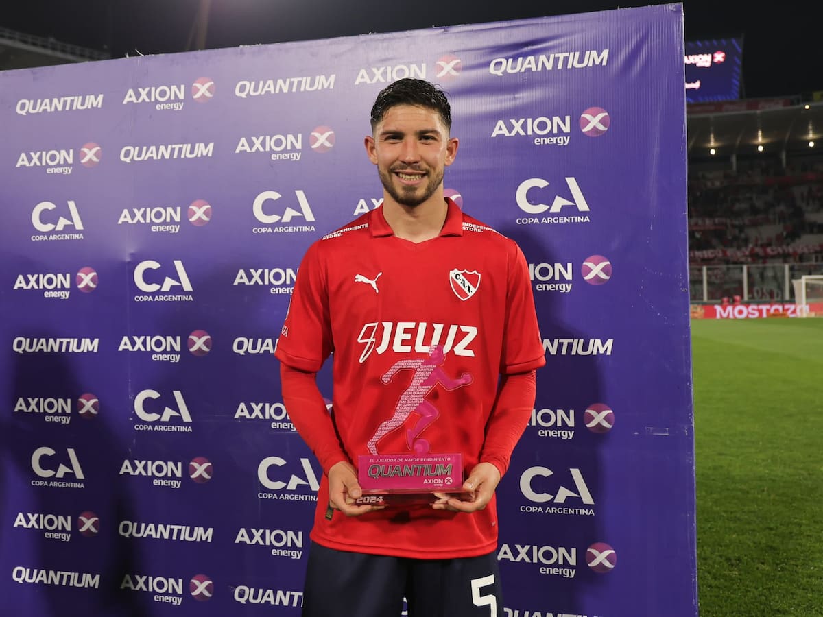 Felipe Loyola brilla con Independiente: participó en dos goles y salió figura del partido en Copa Argentina