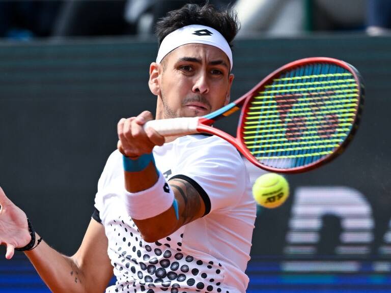 Alejandro Tabilo tuvo debut y despedida en el ATP 250 de 's-Hertogenbosch