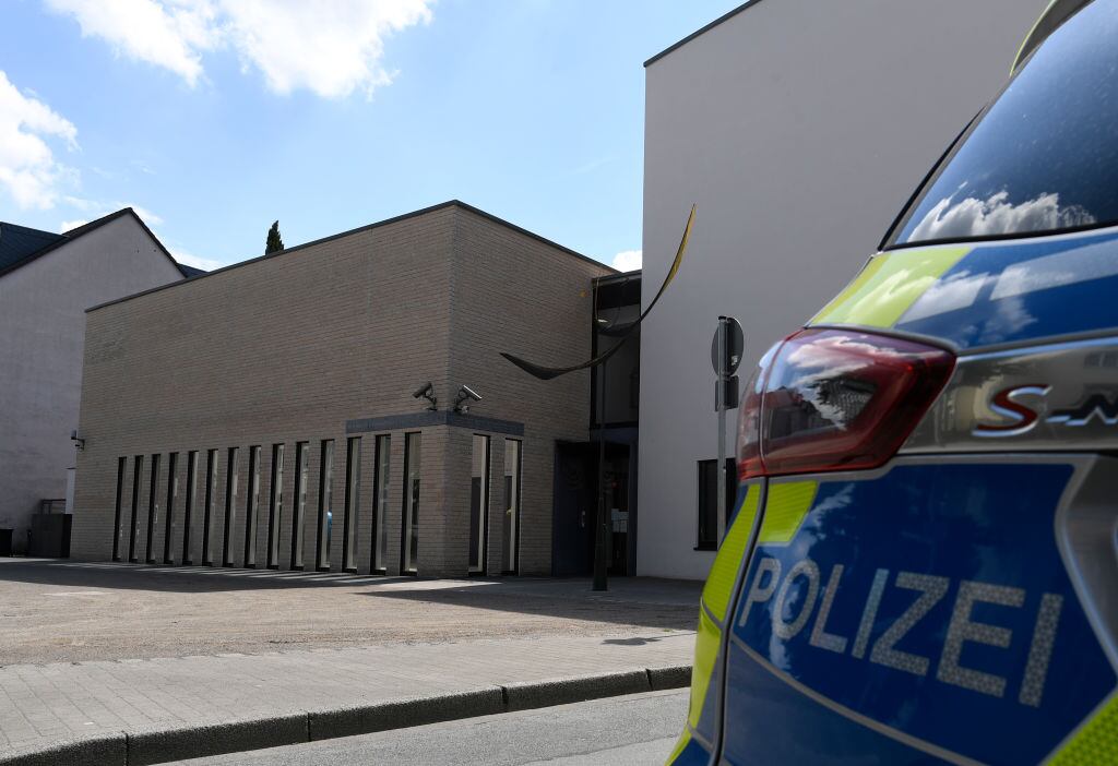 La policía custodia una sinagoga en Gelsenkirchen