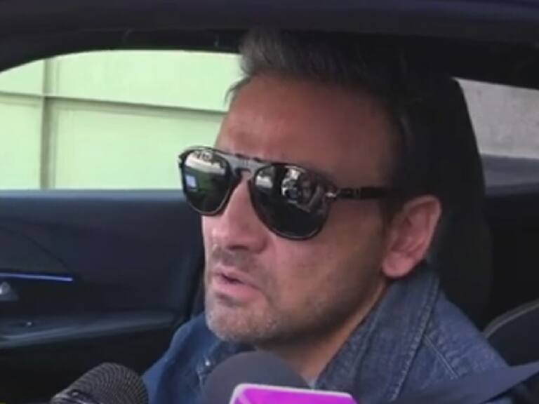 “El cambio de muebles no resultó”: Gonzalo Ramírez lanzó irónica respuesta por crisis de Mega