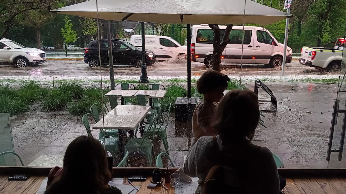 Imágenes muestran la fuerza de la tormenta en la RM: inundaciones en Metro, granizos y calles anegadas