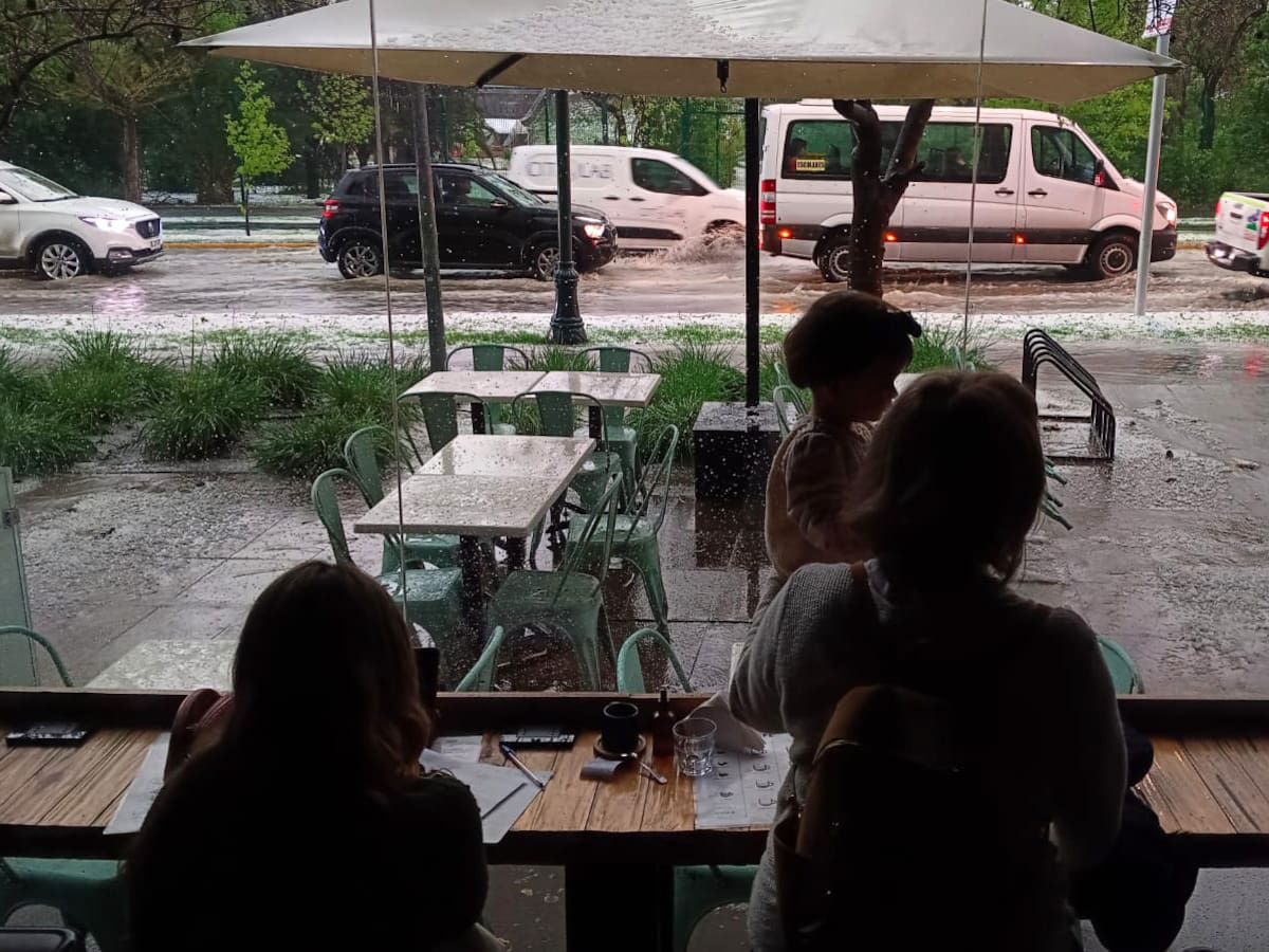Imágenes muestran la fuerza de la tormenta en la RM: inundaciones en Metro, granizos y calles anegadas