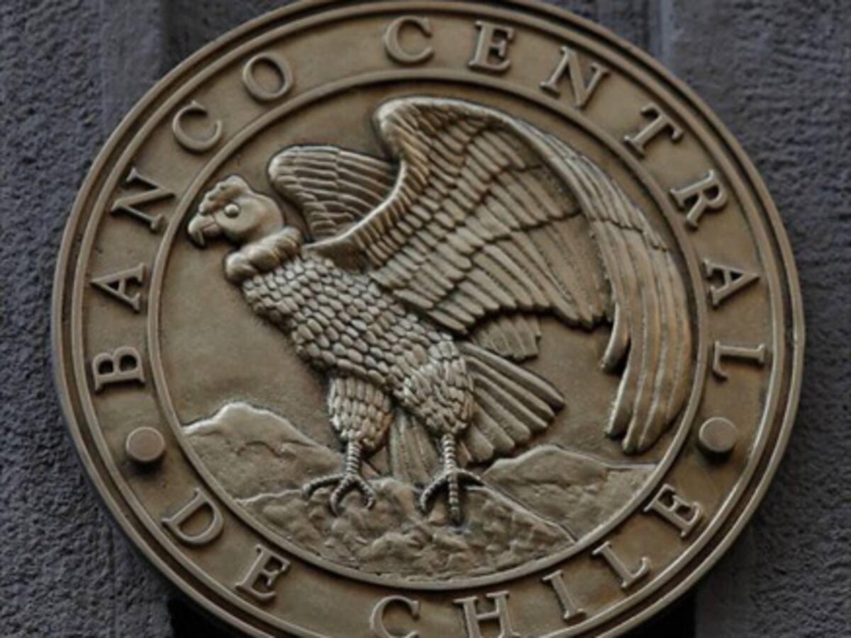 Consejo del Banco Central decide por unanimidad recortar la tasa de interés en medio punto a 2,5%