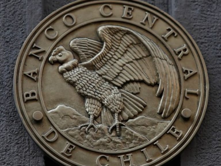 Consejo del Banco Central decide por unanimidad recortar la tasa de interés en medio punto a 2,5%