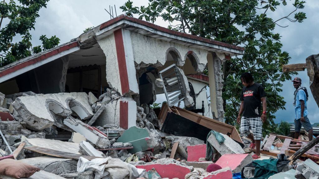 Los problemas de Haití trás el terremoto del sábado y "Grace"