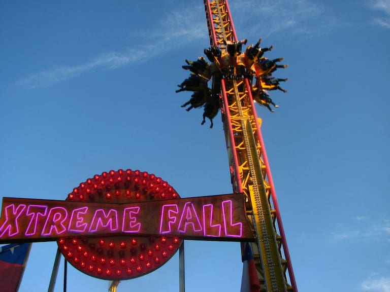 ¿Por qué el clásico juego de Fantasilandia Xtreme Fall apareció en el Mallplaza Oeste? Esto respondieron los dueños