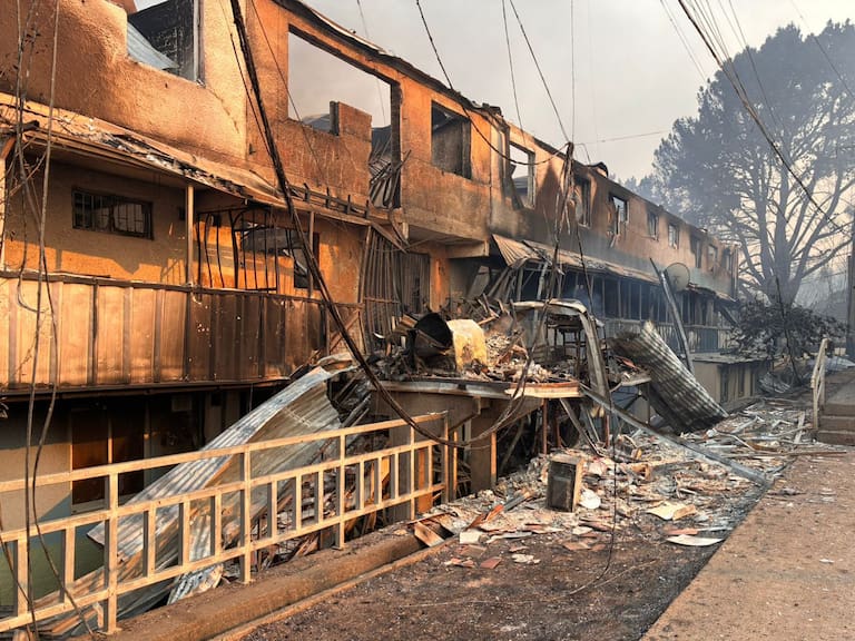18 de ENERO DE 2026 / CONCEPCION
253 casas destruidas por los incendio forestal que afecta Villa Lord Cochrane, Penco - Lirquen en la comuna de Concepción
FOTO : LUCAS AGUAYO / UNO NOTICIAS