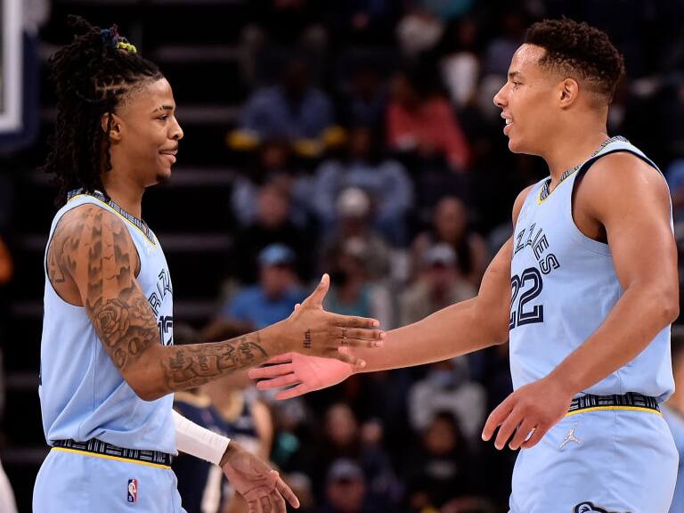 NBA: Ja Morant es elegido como el jugador de Mayor Progreso y le regaló el premio a un compañero