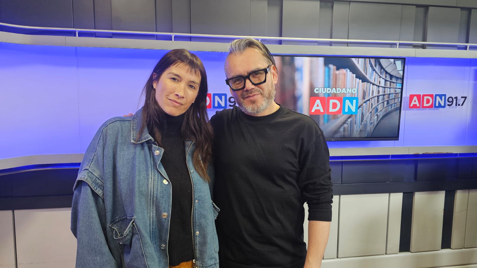 Jorge Olguín, director de cine, y la actriz Paulina Eguiluz