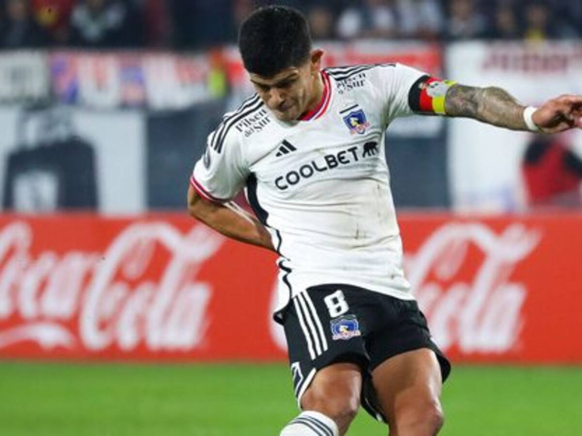 Esteban Pavez respalda a Darío Lezcano y pide su continuidad en Colo Colo: «Es un goleador innato, queremos que se quede»