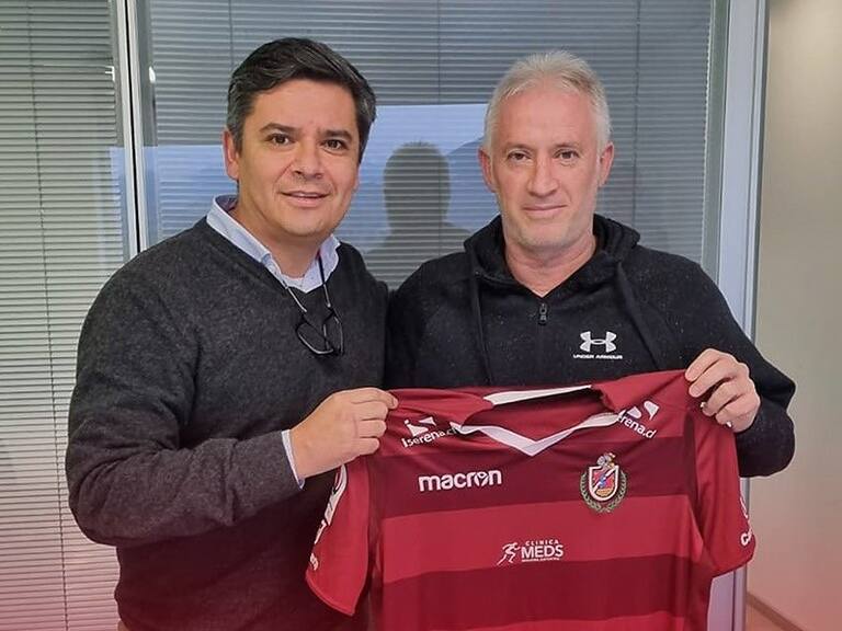 Ratificado: Ivo Basay fue presentado oficialmente como nuevo DT de Deportes La Serena