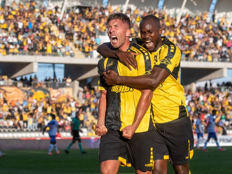 “El profe sabía lo que podía dar”: la gran racha goleadora de Cecilio Waterman en el puntero del fútbol chileno