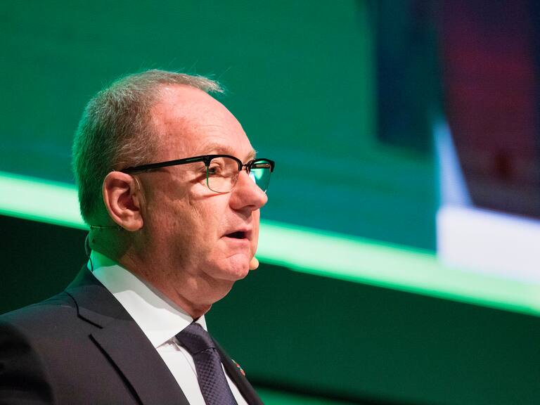 Codelco anuncia a Mark Cutifani como encargado de investigar qué pasó en la tragedia de la mina El Teniente