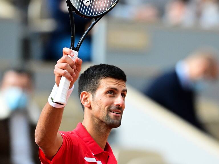 Novak Djokovic envió mensaje de ánimo a tenista chileno que sufre con tumor cancerígeno
