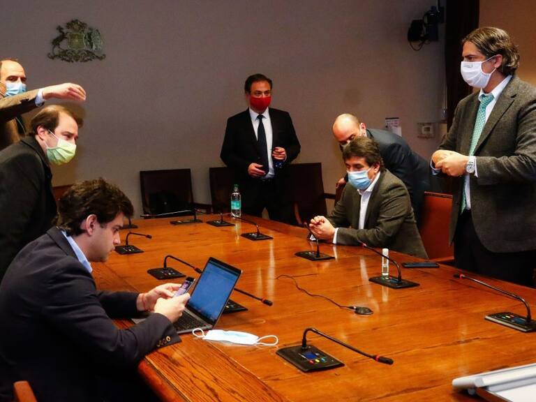 08 DE JULIO DE 2020/VALPARAISOLos ministros Cristian Monckeberg, Claudio Alvarado e Ignacio Briones, sostienen una reunion con parlamentarios de Renovacion Nacional, en el marco de la discusion del proyecto de reforma constitucional que permite el retiro de parte de los fondos de las AFP.
FOTO: LEONARDO RUBILAR CHANDIA/AGENCIAUNO