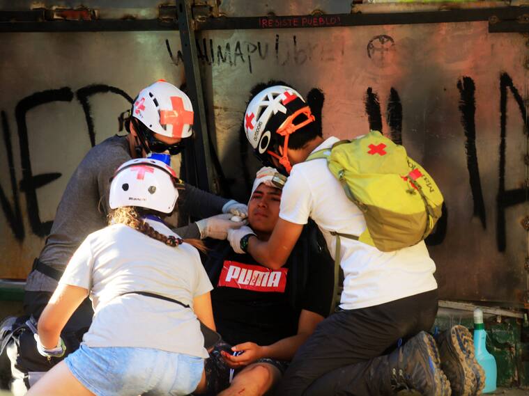 10 de Noviembre del 2019/SANTIAGO
Incidentes en Plaza Italia
Fotos: Jose Francisco Zuñiga/ Agencia Uno