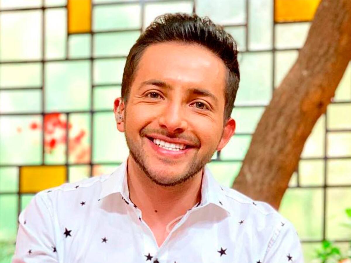 «Aprendiendo a convivir con el dolor»: Hugo Valencia agradeció apoyo tras la muerte de su abuela