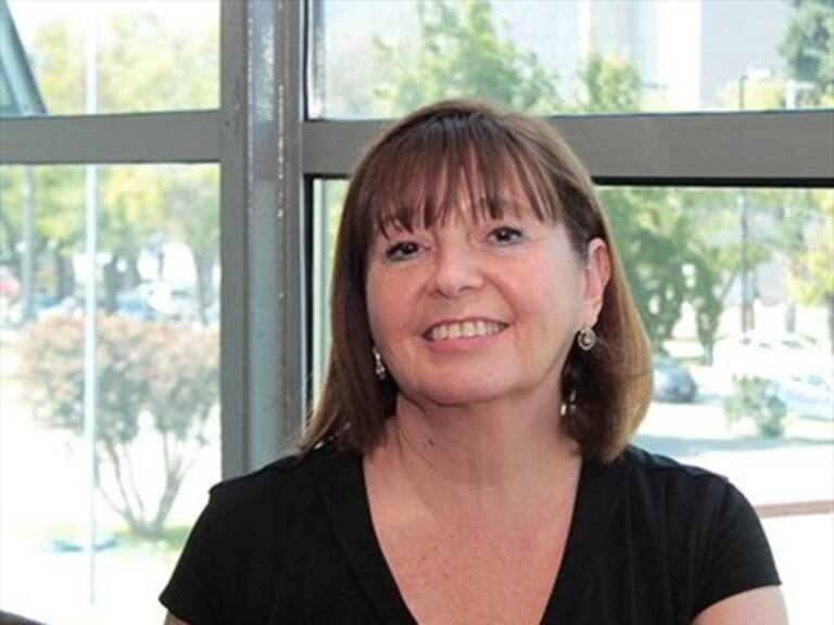 Dora Altbir: «Las carreras científicas son absolutamente compatibles con la maternidad»