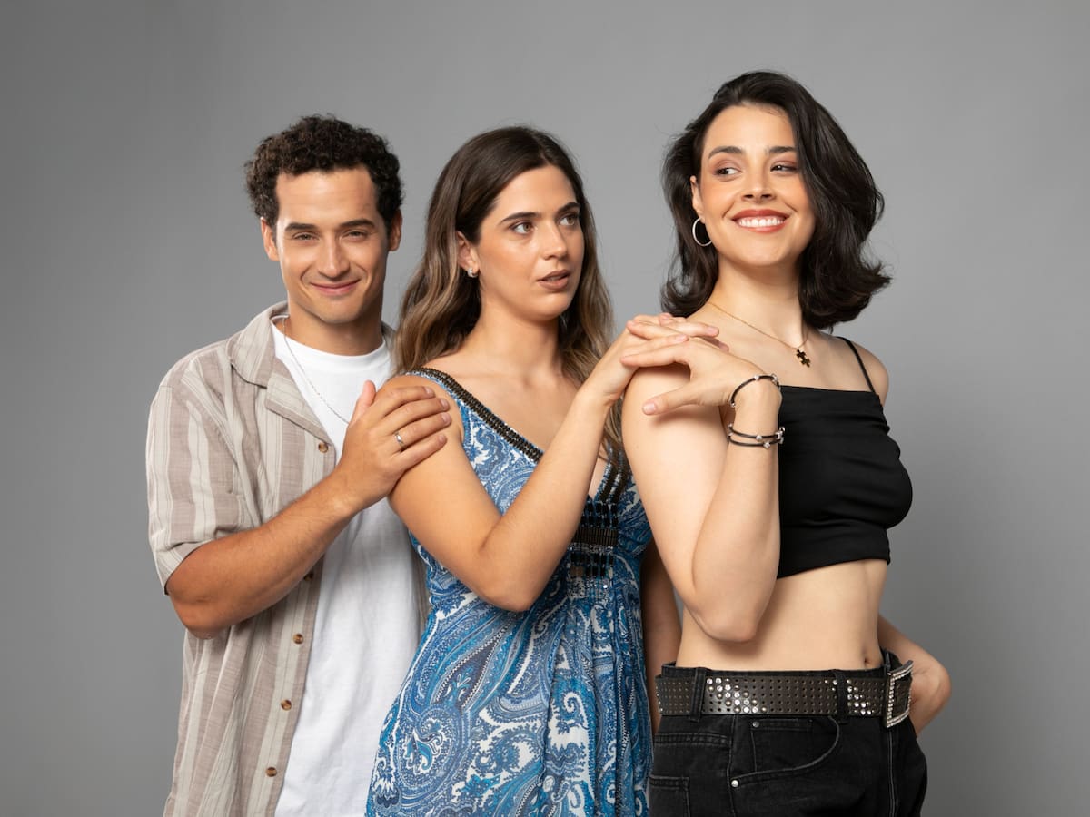 Canal 13 lanzará la primera teleserie vertical con temática LGBT de Chile