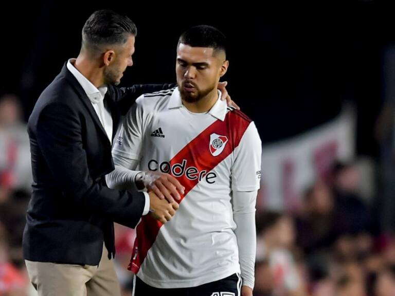 Paulo Díaz enciende las alarmas: en Argentina avisan que el chileno no llegaría al Superclásico contra Boca Juniors