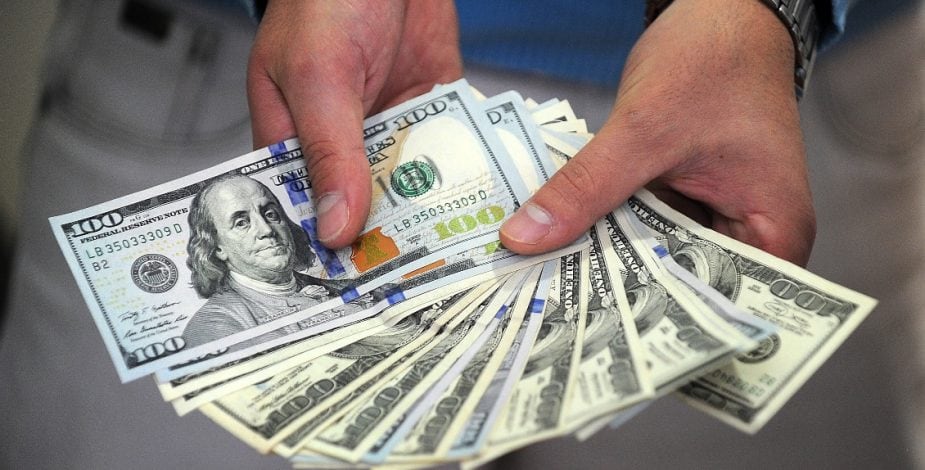 Dólar