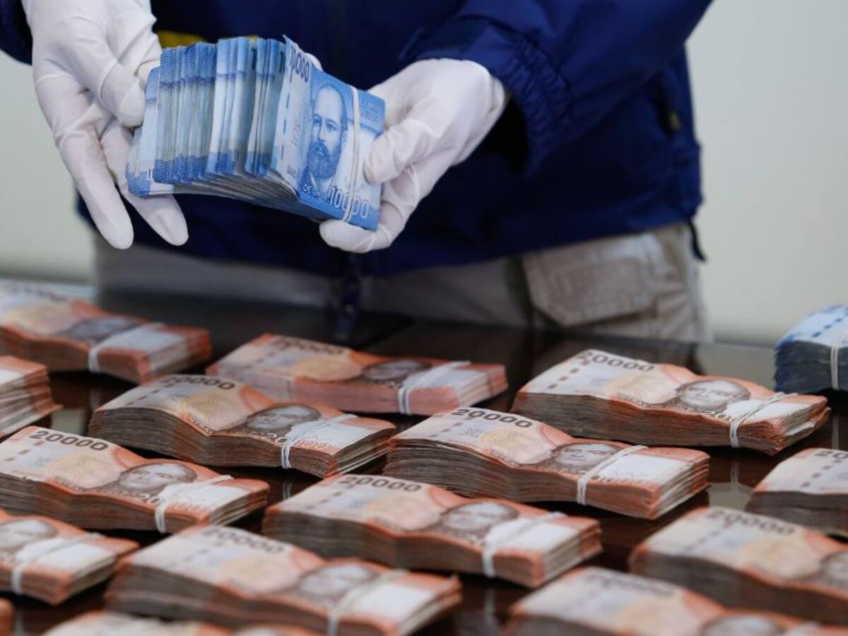 Billeteras digitales y divisas electrónicas en el extranjero: PDI cuenta las nuevas formas del crimen organizado para lavar dinero