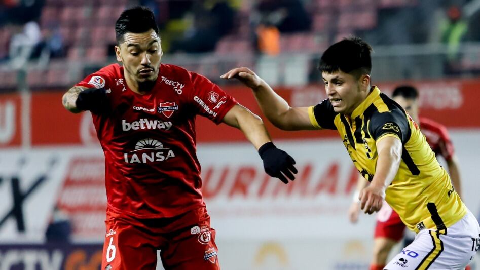 Programación fútbol chileno: ¿Qué partidos se juegan hoy, 14 de abril, y quién transmite?