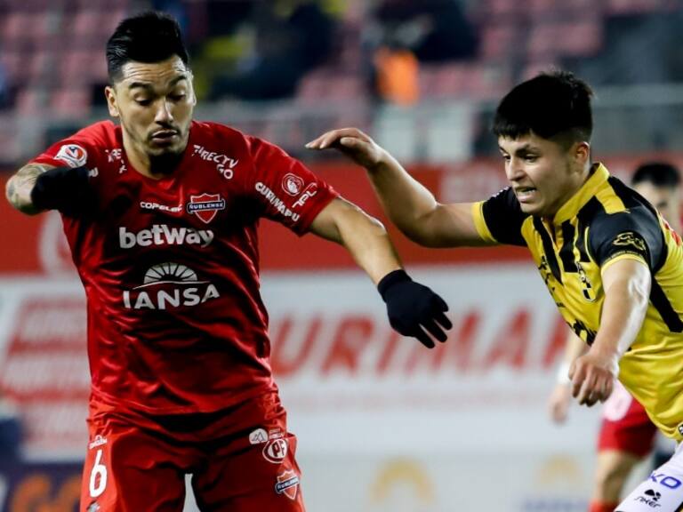 Programación fútbol chileno: ¿Qué partidos se juegan hoy, 14 de abril, y quién transmite?