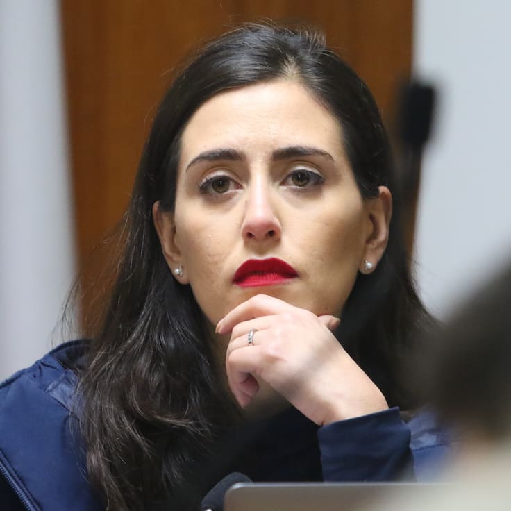 Robo afecta a integrante del equipo de alcaldesa Ripamonti: procedimiento terminó con hallazgo de armas y droga