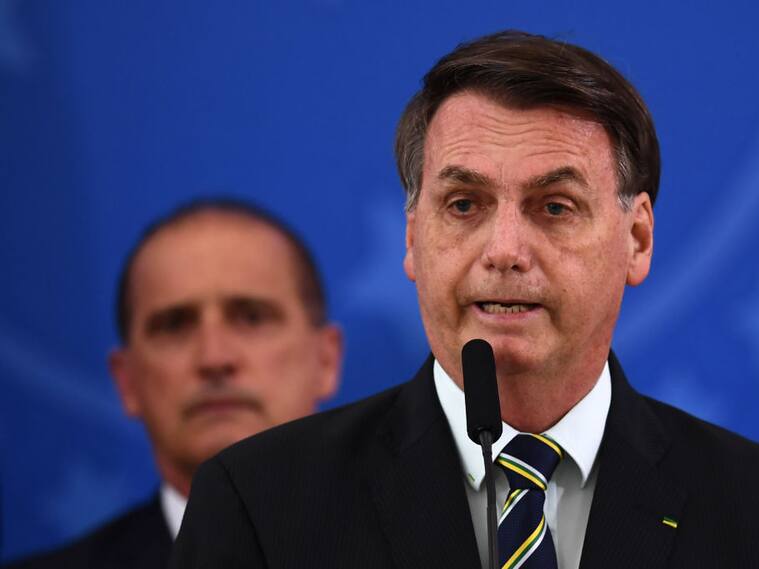 Brazil's President Jair Bolsonaro delivers a press conference in Brasilia, Brazil, on April 24, 2020. - Brazilian Minister of Justice and Public Security, Sergio Moro, announce his resignation on Friday after Brazilian President Jair Bolsonaro dismissed the head of the Brazilian Federal Police, according to sources close to the popular former anti-corruption judge. (Photo by EVARISTO SA / AFP) (Photo by EVARISTO SA/AFP via Getty Images)