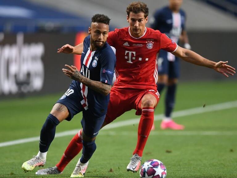 Paris Saint-Germain's Brazilian forward Neymar (L) outruns Bayern Munich's German midfielder Leon Goretzka during the UEFA Champions League final football match between Paris Saint-Germain and Bayern Munich at the Luz stadium in Lisbon on August 23, 2020. (Photo by David Ramos / POOL / AFP) (Photo by DAVID RAMOS/POOL/AFP via Getty Images)