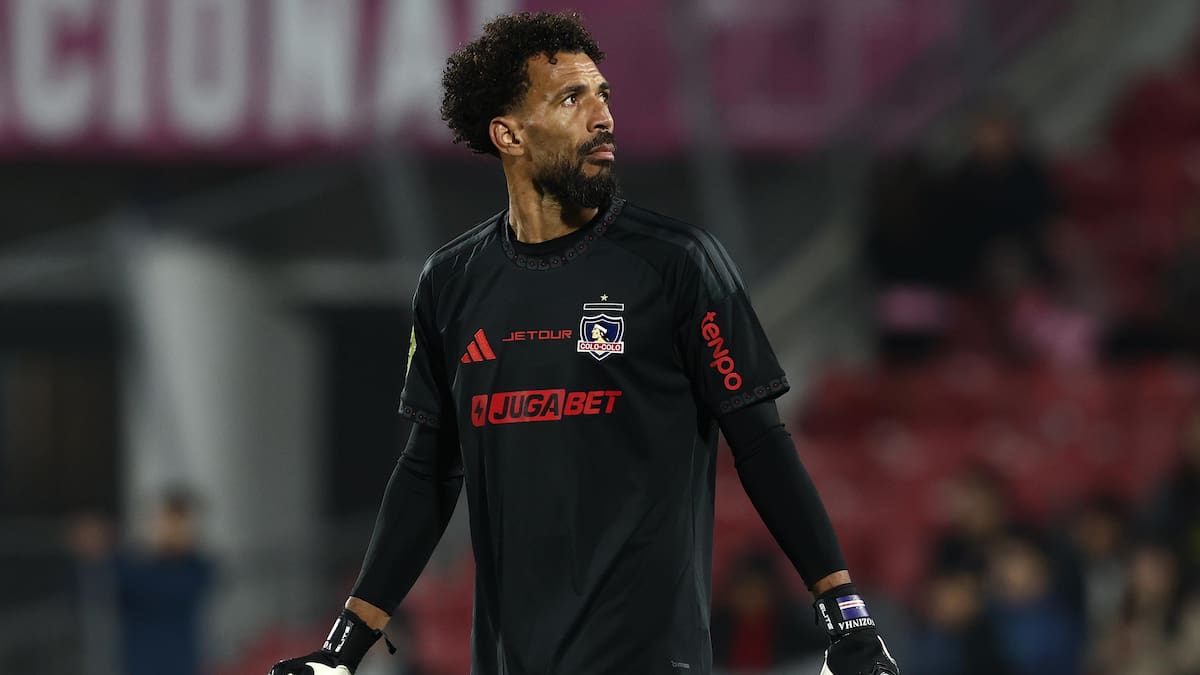 Vozinha no entrenó con Colo Colo por viaje al extranjero: el motivo de su inesperada ausencia