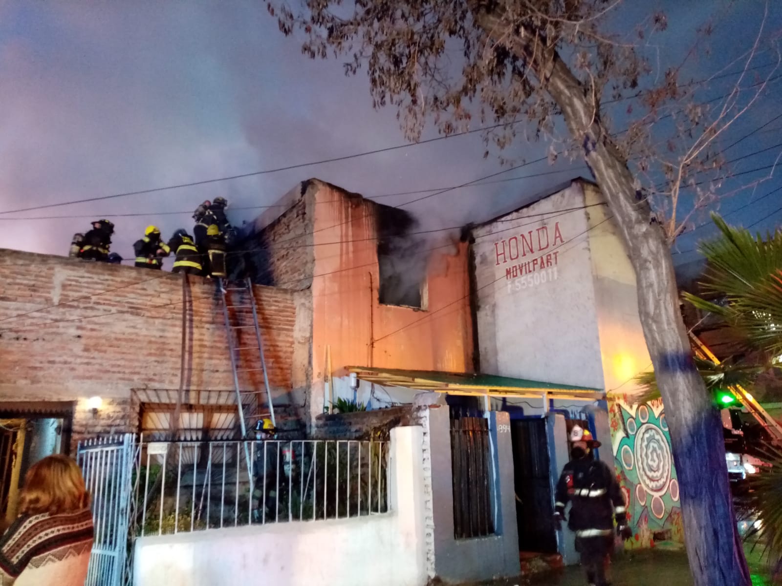 Incendio en Santiago Centro. / ADN.cl