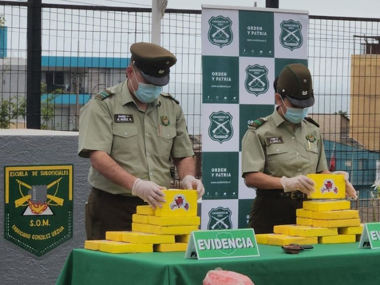 Carabineros incauta casi una tonelada de drogas en la región de Antofagasta