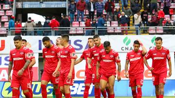 Ñublense confirma la salida de un referente del plantel y los hinchas se molestan: “Están haciendo todo mal”