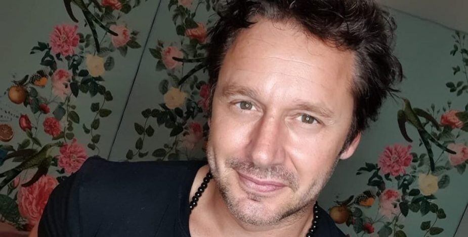 Captan nuevamente a Benjamín Vicuña con su nueva pareja, Eli Sulichin