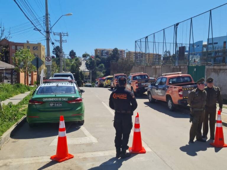 Reportan muerte de niño tras caer desde tercer piso de colegio en Reñaca