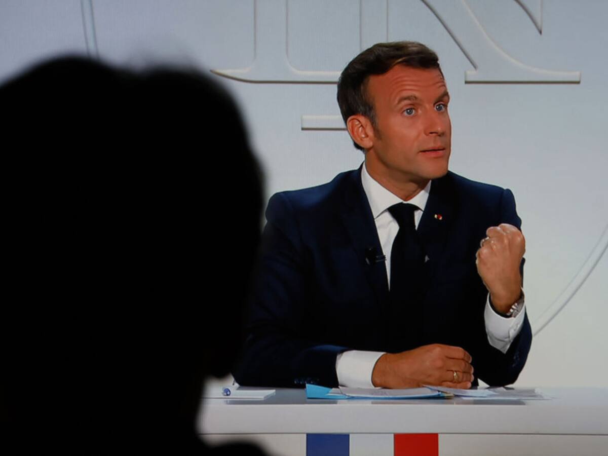 Francia impone un mes con toque de queda en nueve ciudades por el Covid-19
