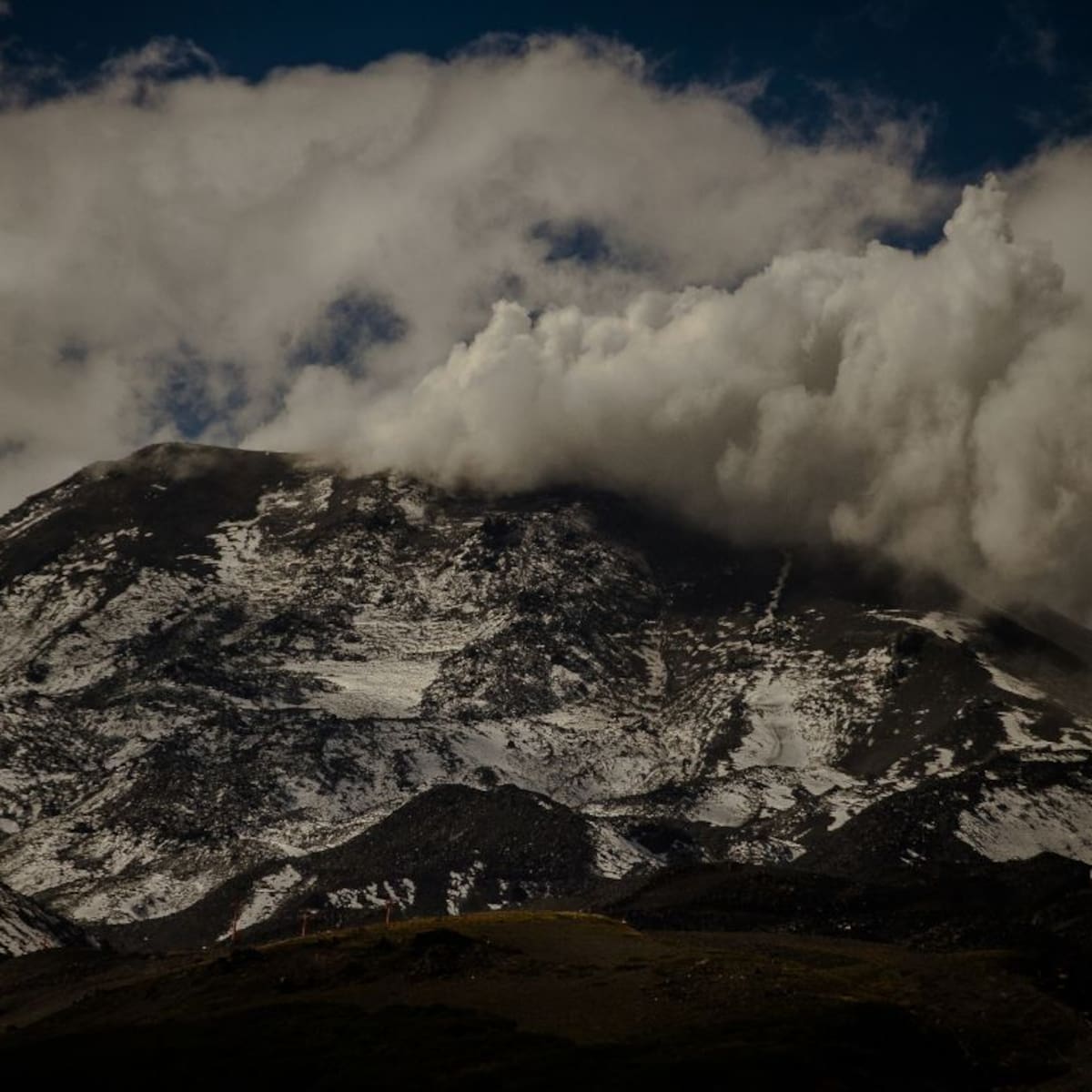 Alerta en Nevados de Chillán: amplían perímetro de seguridad por aumento de actividad volcánica