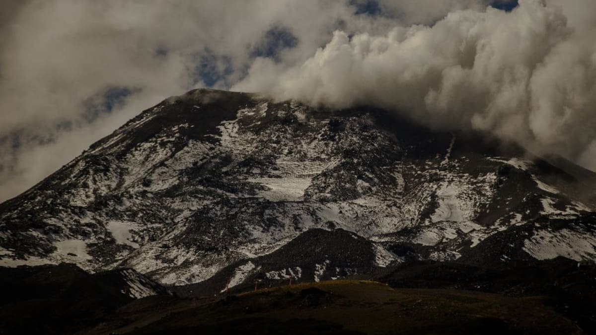 Alerta en Nevados de Chillán: amplían perímetro de seguridad por aumento de actividad volcánica