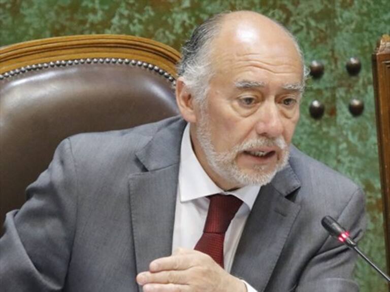 Iván Flores por acusación constitucional contra intendente: «No es el camino»