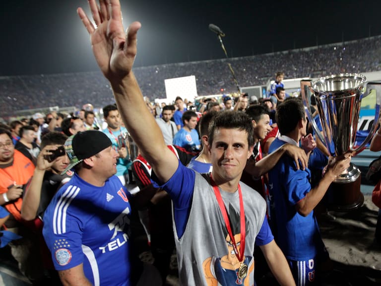 Goleador azul: Revive los mejores hitos en la trayectoria del cumpleañero Diego Rivarola